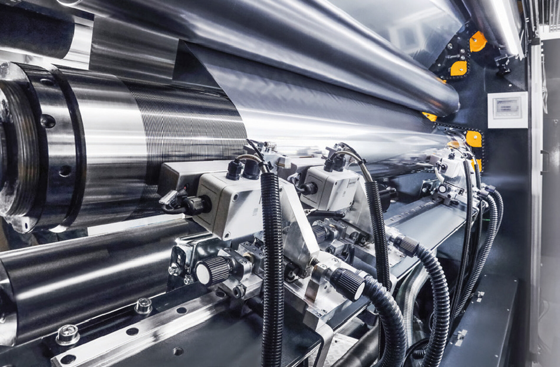 Semi-Automated Slitter Positioning System